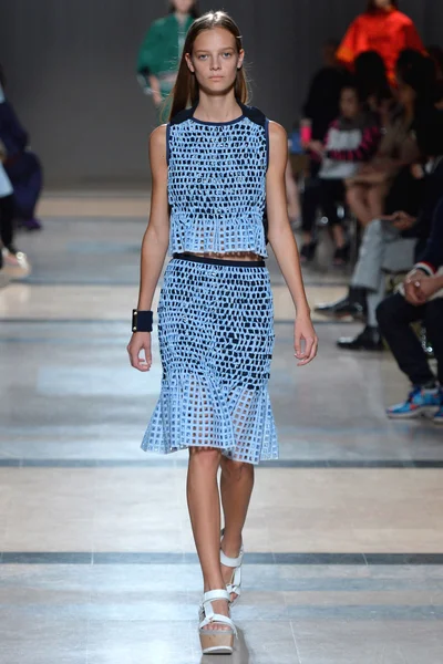Look 2